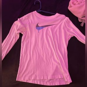 Long sleeve nike top